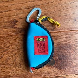 TOPO DESIGNS — Taco Bag x Keen